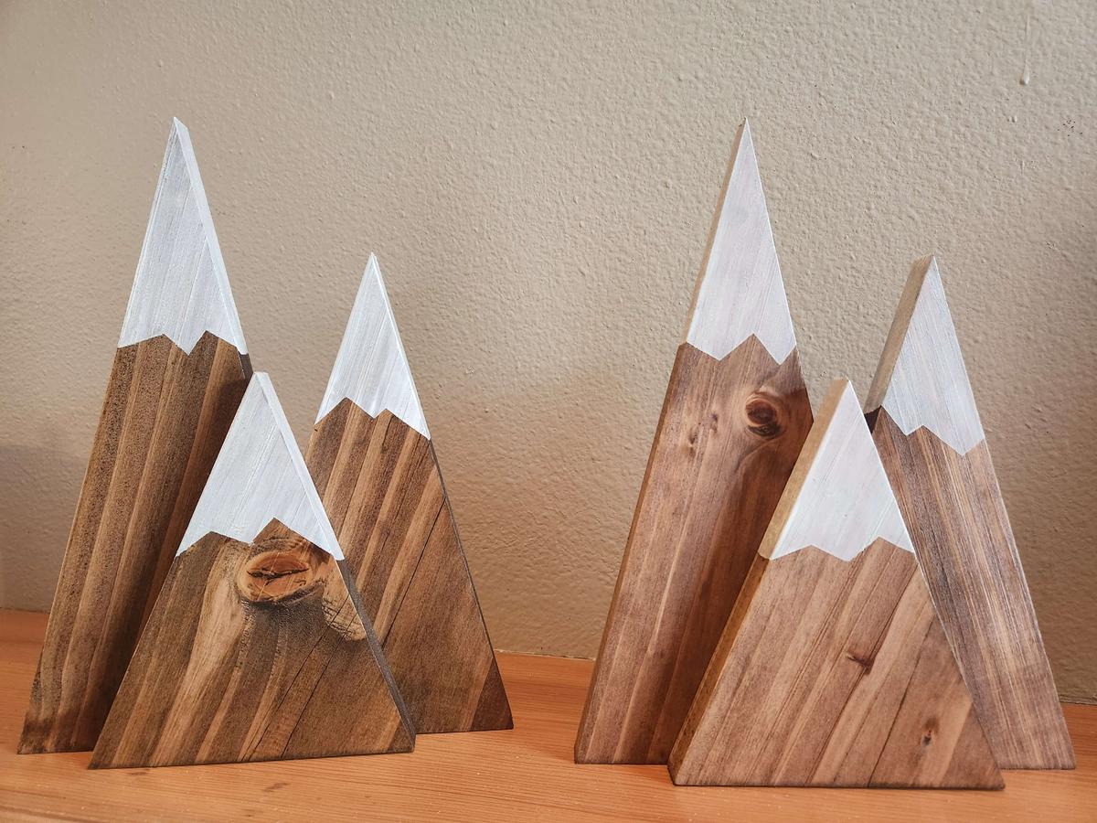 wood crafts by DW Crafts