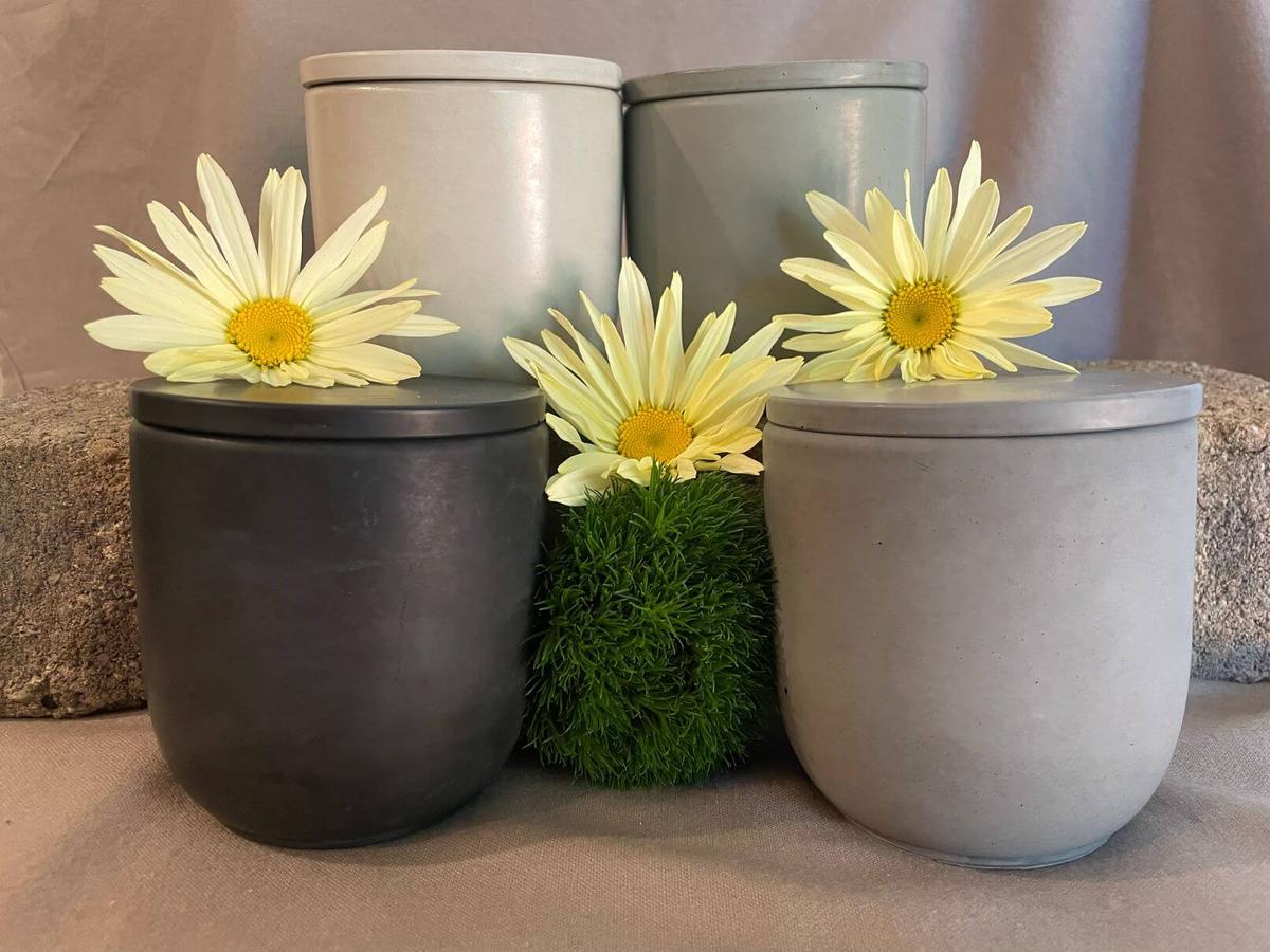 Handmade candles by Elevar Sundry Company