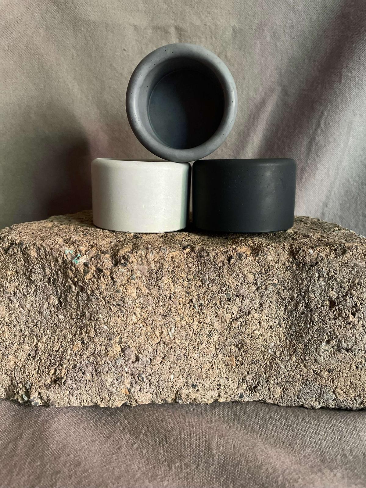 Handmade candles by Elevar Sundry Company