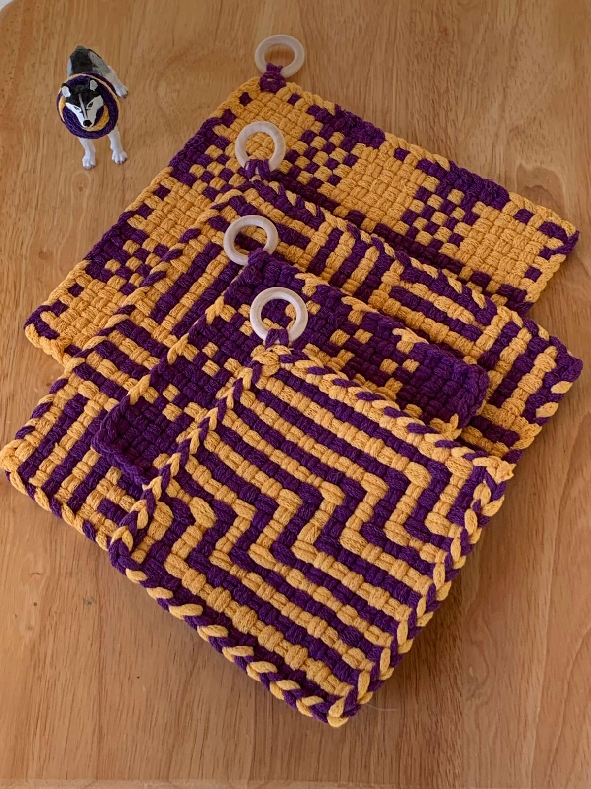 custom handmade potholders by Loopsalooza